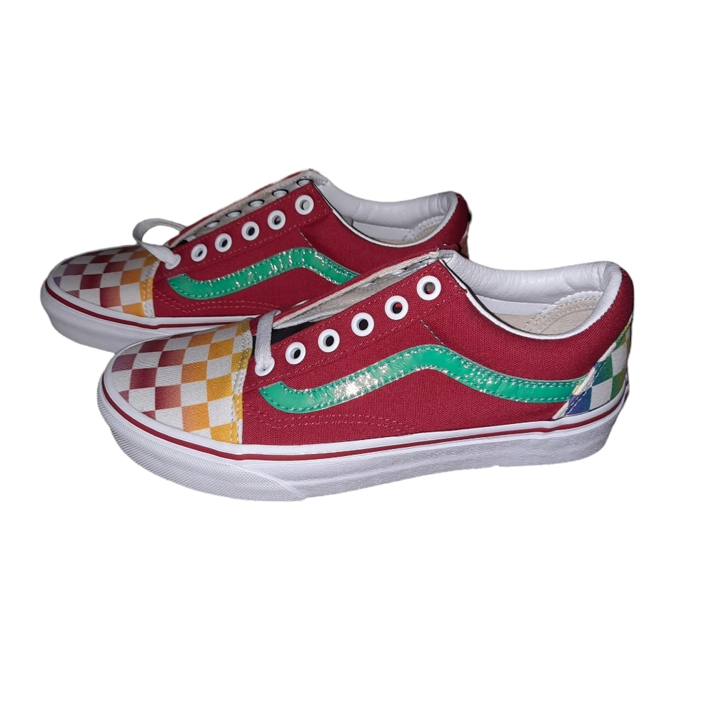 Customized Vans - Picture 2 of 4